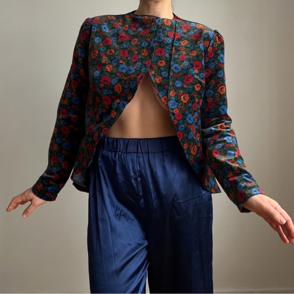 Jackets & Blazers - Floral Patterned Jacket